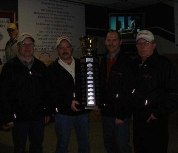 Curling_Bonspiel_2007_G_Event_Winner_Small